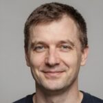 Портрет архитектора Дмитрия Громова, создавшего сайт для своего бизнеса с помощью студии Relcore